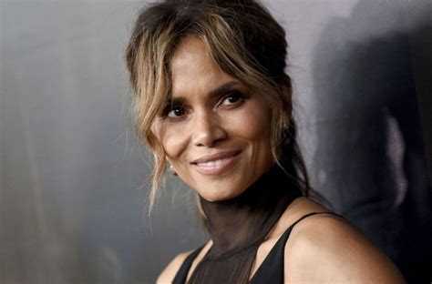 halle berry on her balcony|Halle Berry, 56, strips completely NUDE as fans rush to。